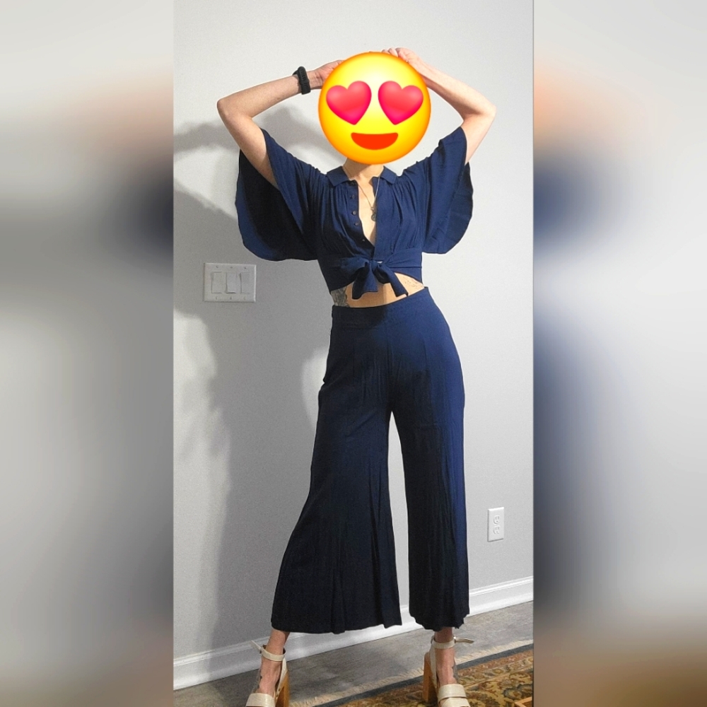 Two piece anthropology Maeve size 0 summer set, navy